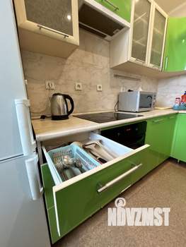 1-к квартира, посуточно, 35м2, 4/10 этаж