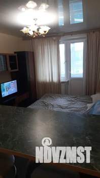 Студия квартира, посуточно, 28м2, 5/17 этаж