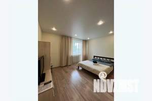 1-к квартира, посуточно, 35м2, 4/5 этаж