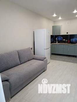 Студия квартира, посуточно, 28м2, 1/17 этаж