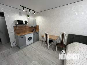 Студия квартира, посуточно, 25м2, 10/17 этаж