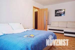 1-к квартира, посуточно, 40м2, 2/9 этаж