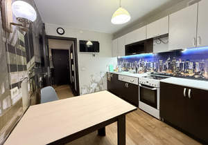 1-к квартира, на длительный срок, 40м2, 4/10 этаж