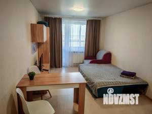 Студия квартира, посуточно, 27м2, 13/17 этаж