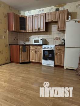 Студия квартира, посуточно, 28м2, 4/18 этаж