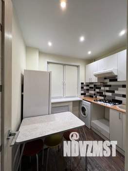 1-к квартира, посуточно, 35м2, 3/5 этаж