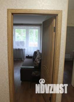 1-к квартира, посуточно, 33м2, 2/9 этаж