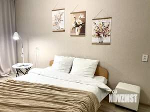 1-к квартира, посуточно, 37м2, 2/10 этаж
