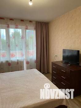 1-к квартира, посуточно, 34м2, 2/10 этаж