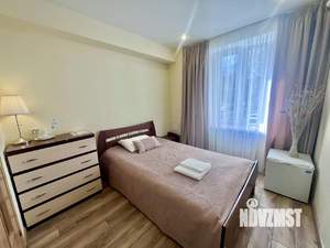 1-к квартира, посуточно, 12м2, 1/1 этаж