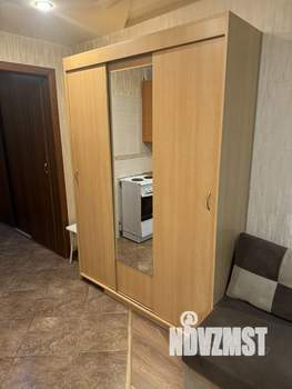 Студия квартира, посуточно, 25м2, 3/17 этаж