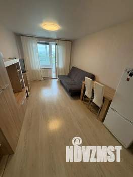 Студия квартира, посуточно, 23м2, 10/17 этаж