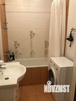 Студия квартира, посуточно, 35м2, 5/15 этаж