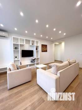 2-к квартира, посуточно, 60м2, 1/1 этаж