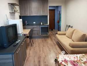 Студия квартира, посуточно, 28м2, 16/17 этаж