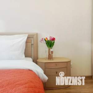 1-к квартира, посуточно, 40м2, 2/11 этаж