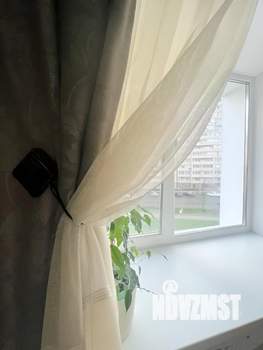 1-к квартира, посуточно, 35м2, 4/17 этаж