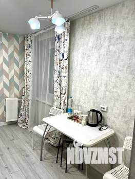 1-к квартира, посуточно, 38м2, 11/12 этаж