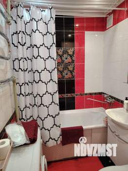 Студия квартира, посуточно, 35м2, 2/5 этаж