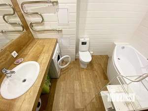 1-к квартира, посуточно, 60м2, 1/1 этаж