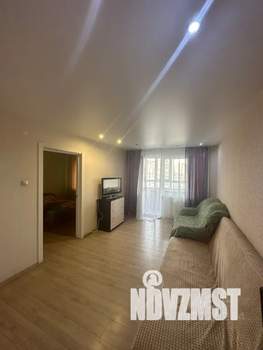 1-к квартира, посуточно, 50м2, 10/16 этаж