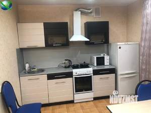 1-к квартира, посуточно, 36м2, 2/9 этаж