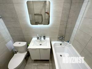 Студия квартира, посуточно, 28м2, 1/10 этаж