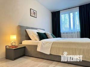 3-к квартира, посуточно, 53м2, 1/1 этаж