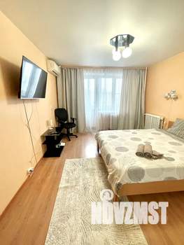 1-к квартира, посуточно, 35м2, 7/9 этаж
