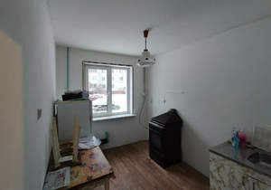 3-к квартира, вторичка, 63м2, 1/9 этаж