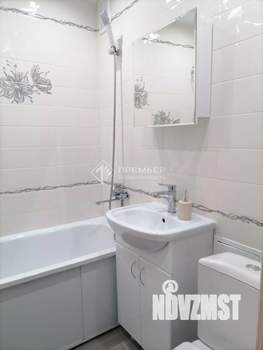 2-к квартира, вторичка, 43м2, 2/5 этаж