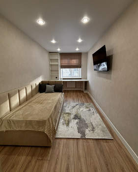 3-к квартира, вторичка, 58м2, 1/5 этаж