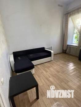 2-к квартира, вторичка, 27м2, 1/3 этаж