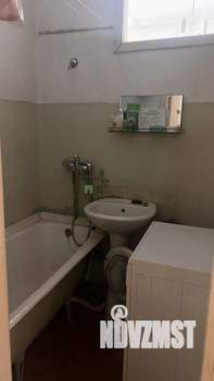 2-к квартира, вторичка, 64м2, 3/3 этаж