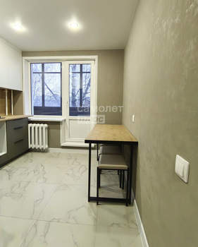 2-к квартира, вторичка, 48м2, 3/5 этаж