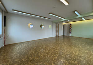 2-к квартира, вторичка, 76м2, 1/7 этаж