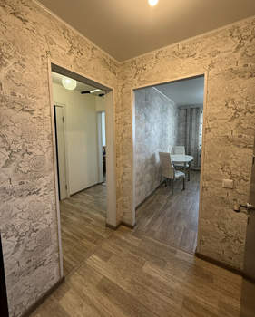 2-к квартира, вторичка, 40м2, 9/9 этаж