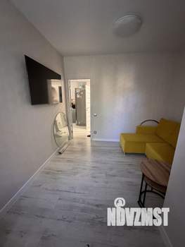 2-к квартира, вторичка, 41м2, 1/4 этаж