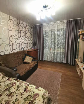 4-к квартира, вторичка, 61м2, 4/5 этаж