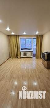 3-к квартира, вторичка, 59м2, 1/10 этаж