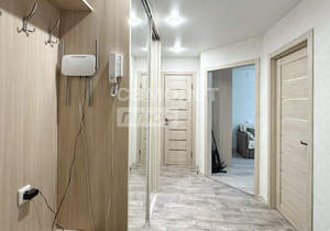 2-к квартира, вторичка, 54м2, 1/4 этаж