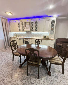 4-к квартира, вторичка, 137м2, 1/5 этаж