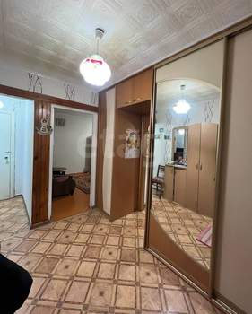 2-к квартира, вторичка, 53м2, 1/5 этаж