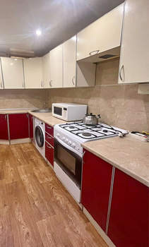 2-к квартира, вторичка, 52м2, 1/2 этаж