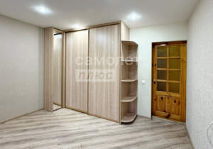 4-к квартира, вторичка, 122м2, 3/5 этаж