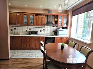 2-к квартира, вторичка, 56м2, 2/5 этаж
