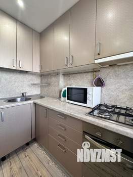 2-к квартира, вторичка, 42м2, 1/5 этаж