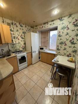 2-к квартира, вторичка, 43м2, 3/5 этаж