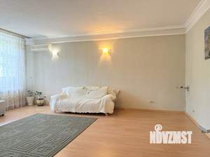 3-к квартира, вторичка, 110м2, 2/5 этаж