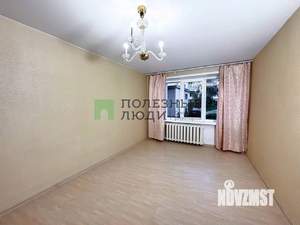2-к квартира, вторичка, 41м2, 1/5 этаж